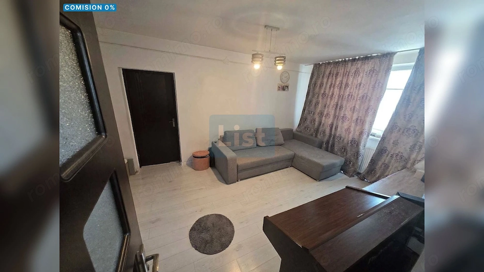 Apartament 2 camere semidecomandat de vanzare
