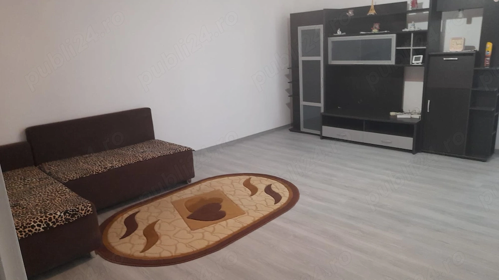 Închiriere apartament 2 camere zona Vlaicu