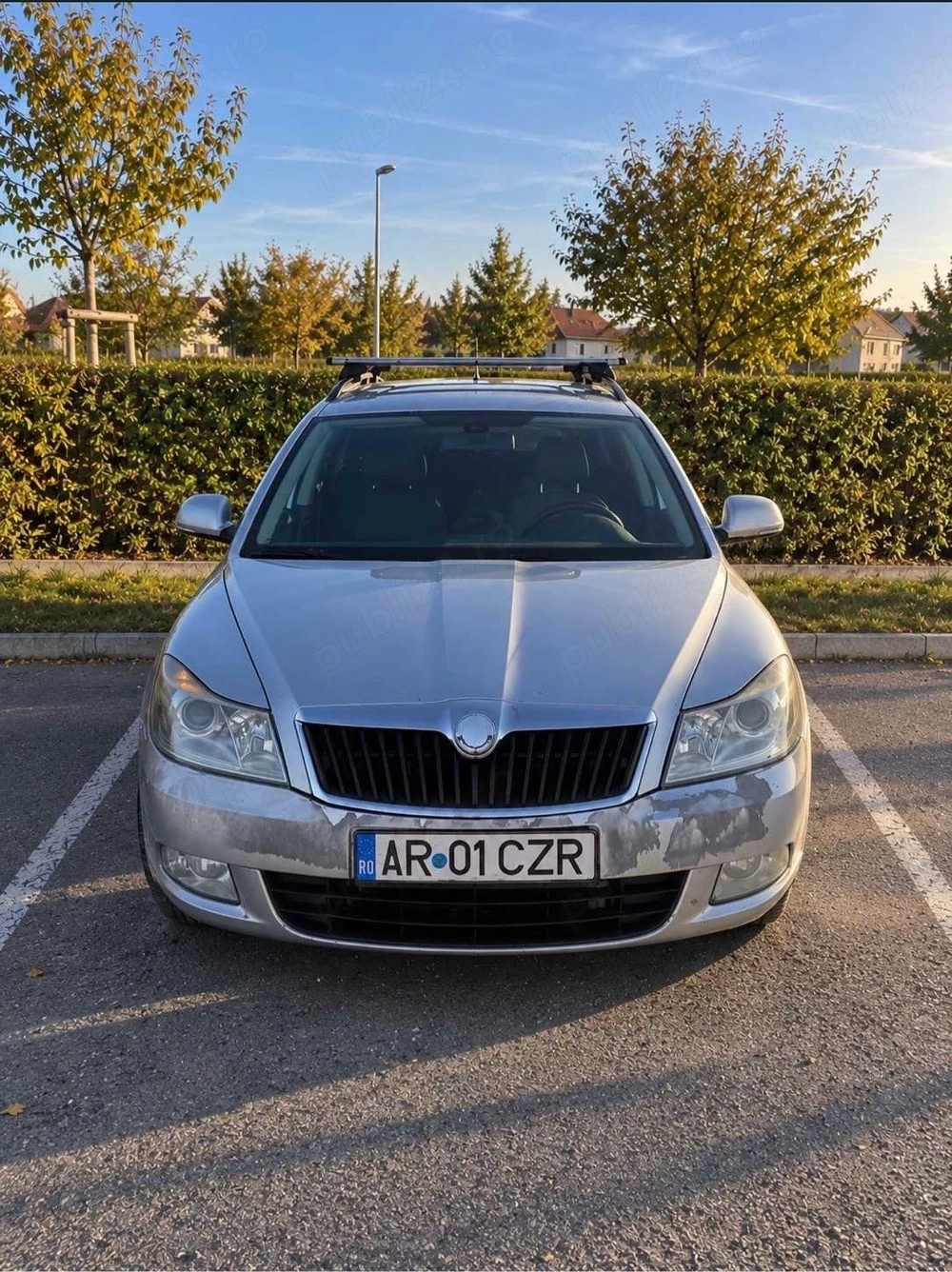Vand Skoda Octavia Combi, 2010, 378.000 km, cutie manuala, senzori parcare