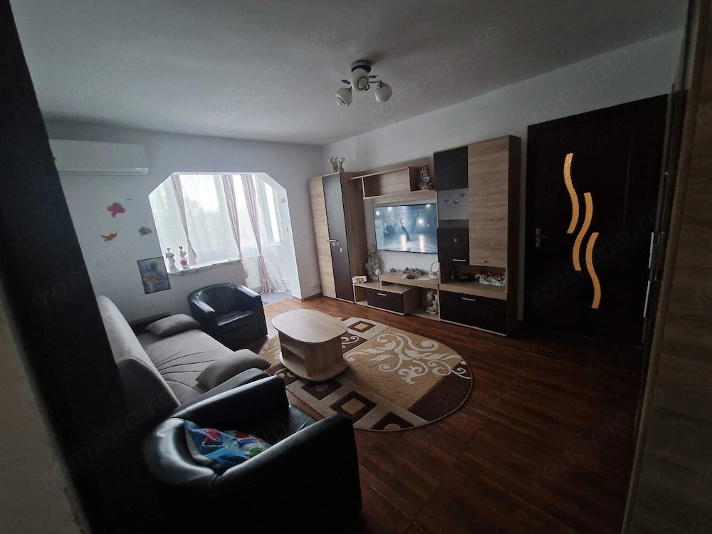 Apartament cu 3 camere decomandate   70 mp | Spațios, mobilat și utilat