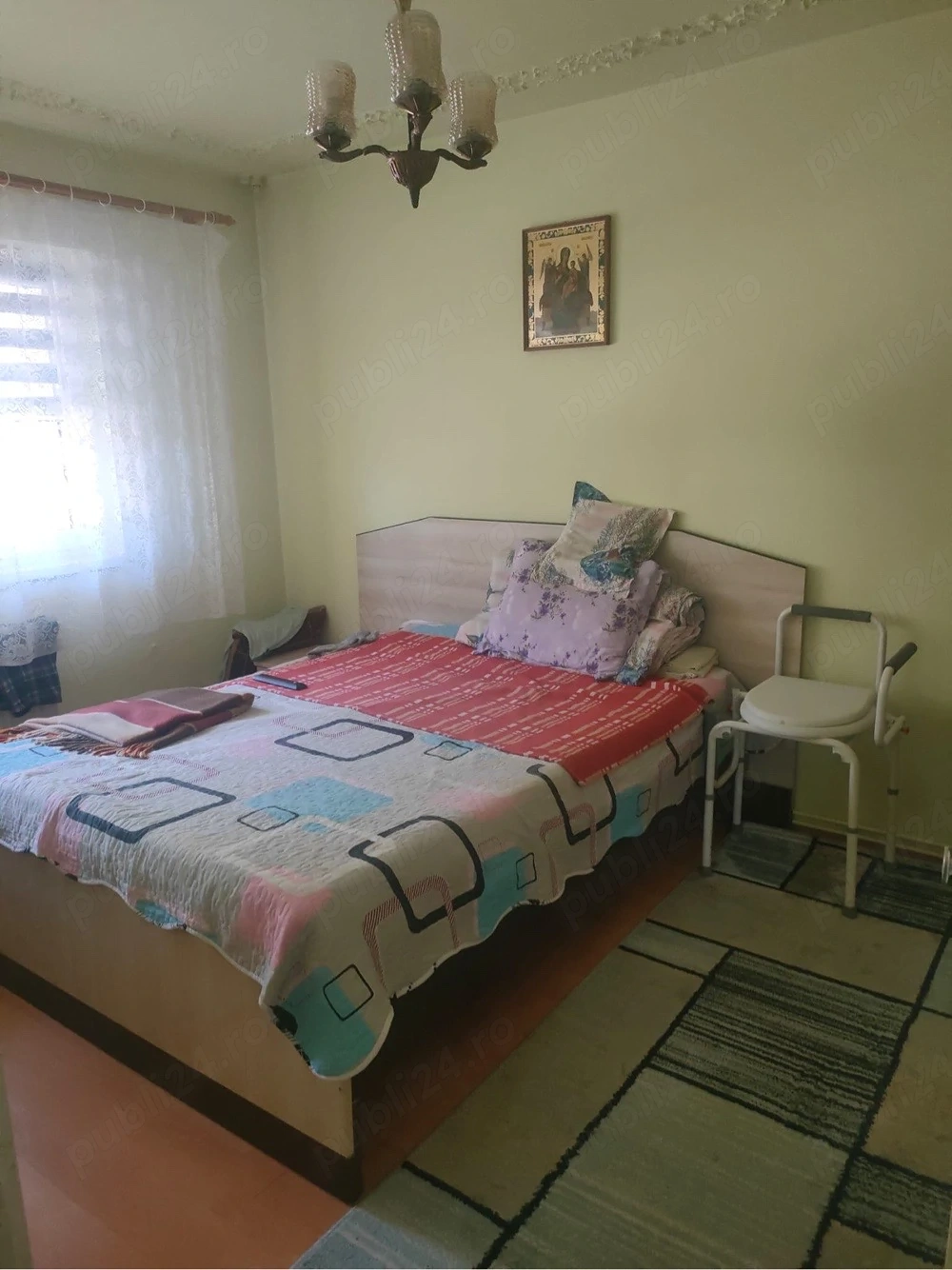 Apartament 3 camere, decomandat