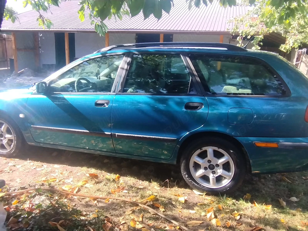 Volvo V40 an 2001