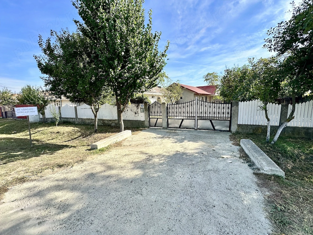 Casa de vanzare - gata de locuit, recent construita, locatie buna,1950MP Umbraresti   Jud Galati.