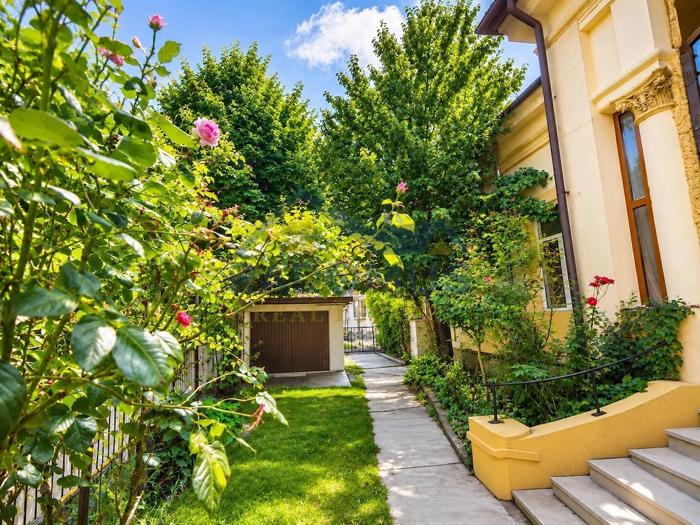 Casă Ploiești I Str. Ion Luca Caragiale nr. 23 I 100 mp Utili I Garaj