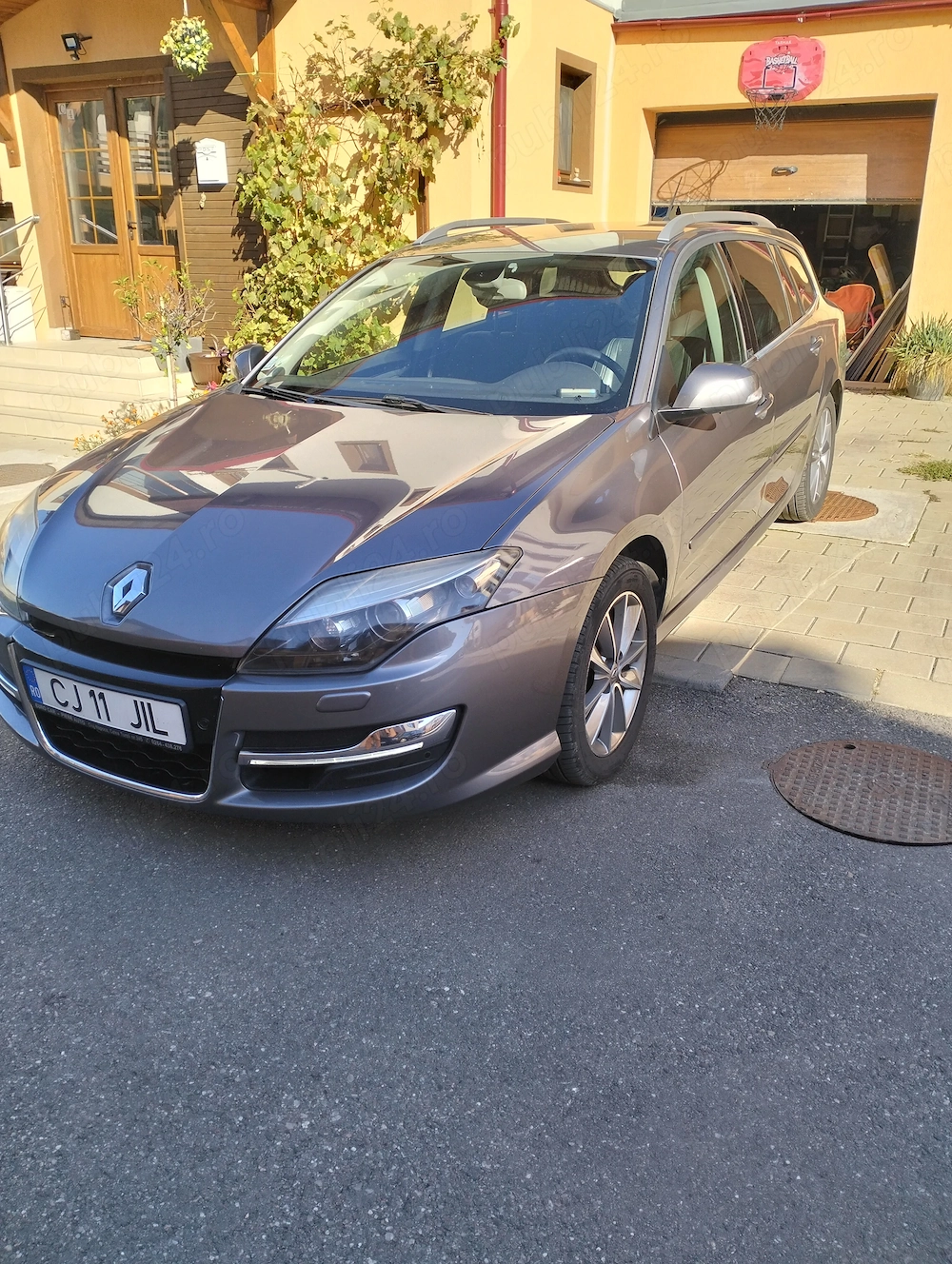 Renault Laguna 2014 Inițiale Paris 2.0 dci automata
