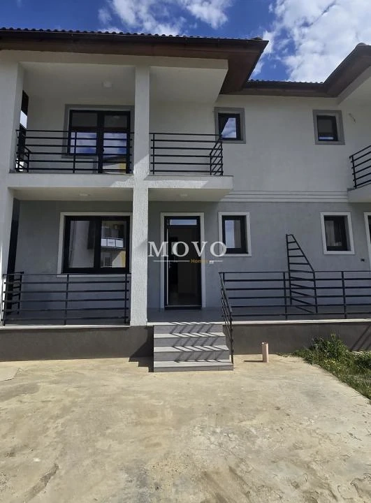 1/2 Duplex 4 camere | 3 Bai | 130mp | 50mp terase | Giroc- Calea Urseni
