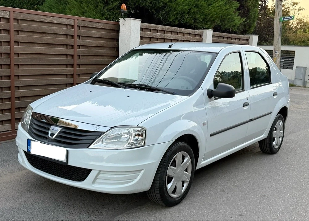 DACIA Logan