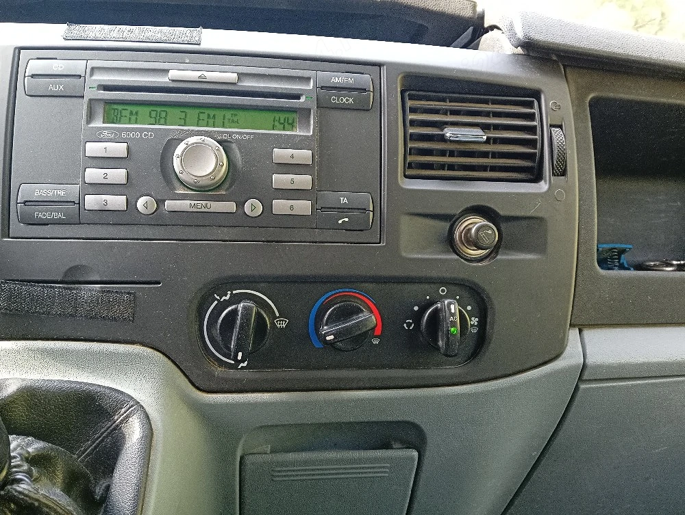 ford tranzit