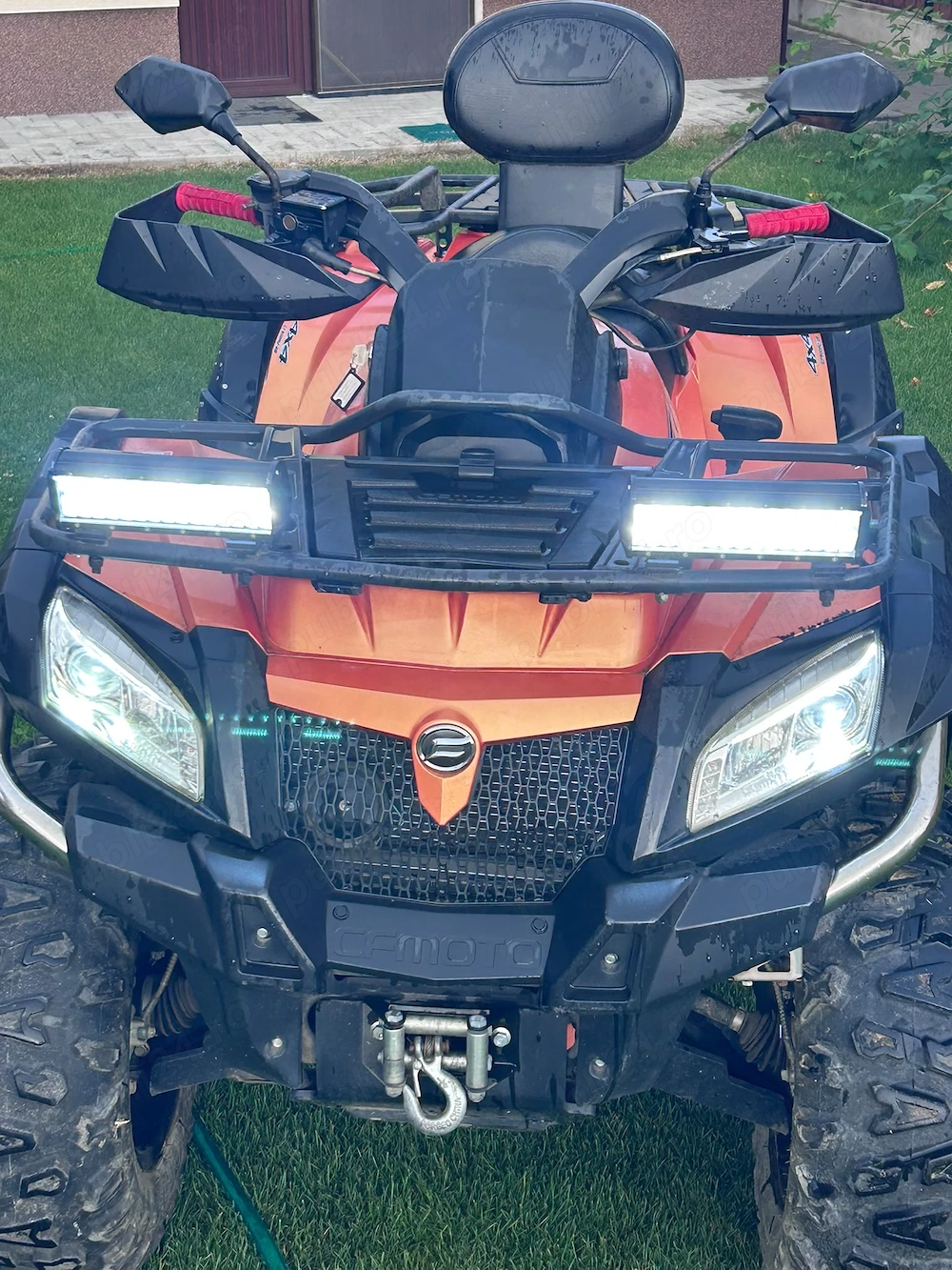 CF Moto 820 LE