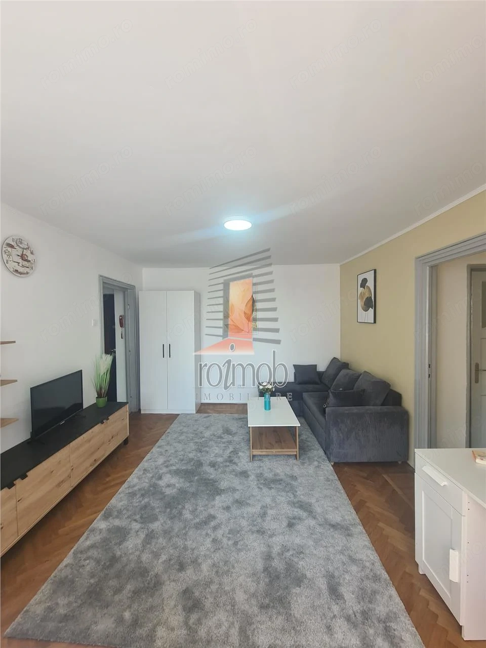 Stefan cel Mare, 2 camere,et4 6, centrala, mobilat, utilat.