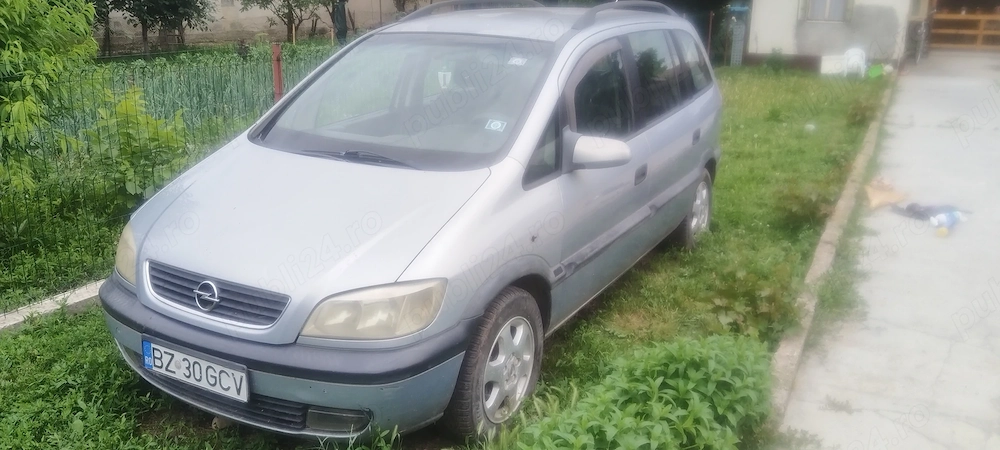 Se dezmembreaza Opel Zafira , an 2001