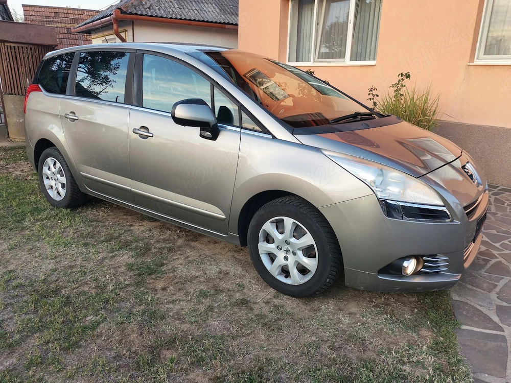 Peugeot 5008 1.6 Hdi 114 cp Euro V automat