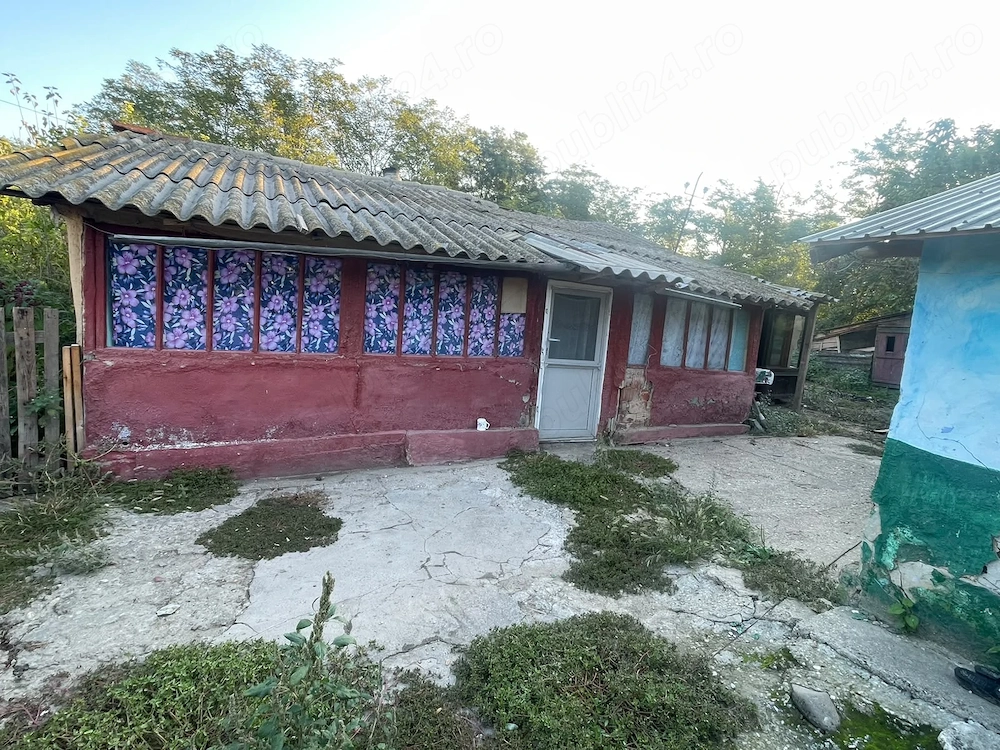 Casa si teren 1.716 mp