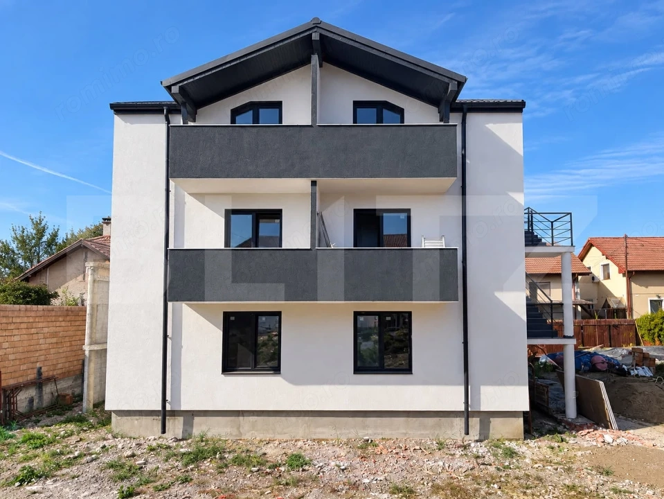 Apartament 2 camere în bloc nou, 49 mp, 2 balcoane și parcare inclusă