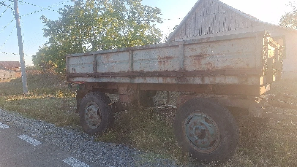Vand remorca 