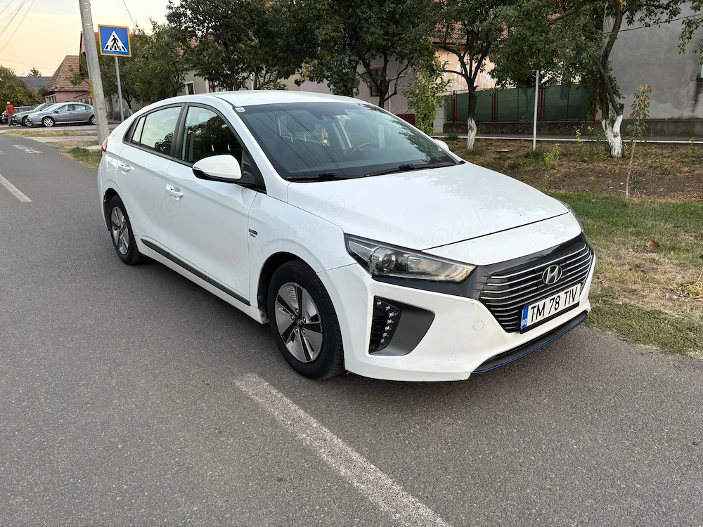 Vand Hyundai Ioniq Hybrid 2019 Motor 1.6 benzina + electric
