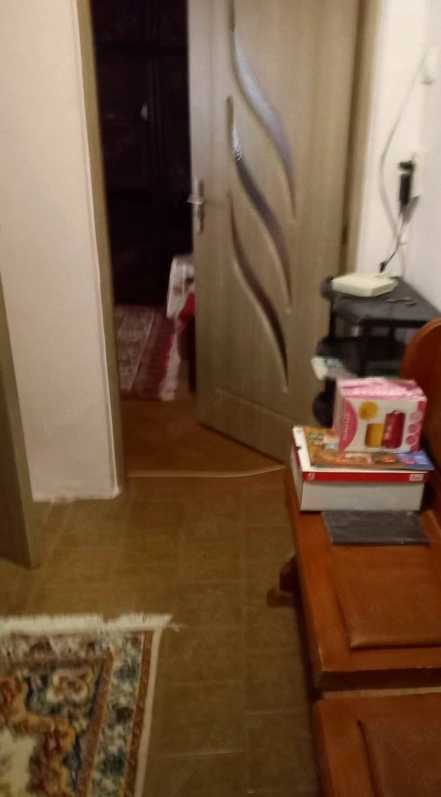 proprierar dau spre inchiriere apartament