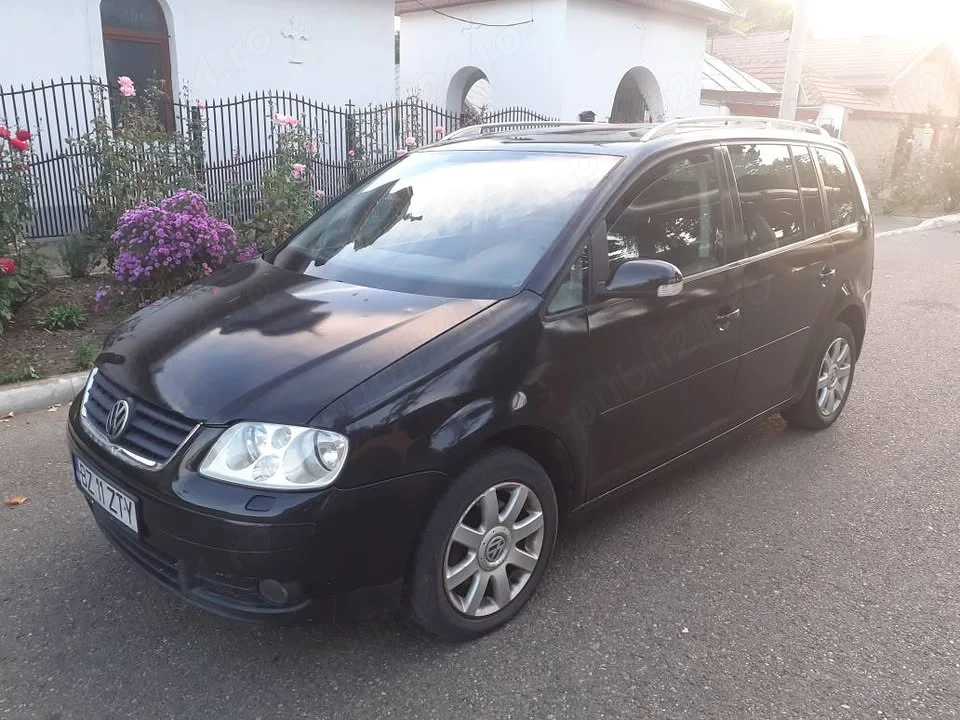 vw turan 7 locuri motor 2.0 tdi manuala 6 trepte acte la zi fiscal pe loc