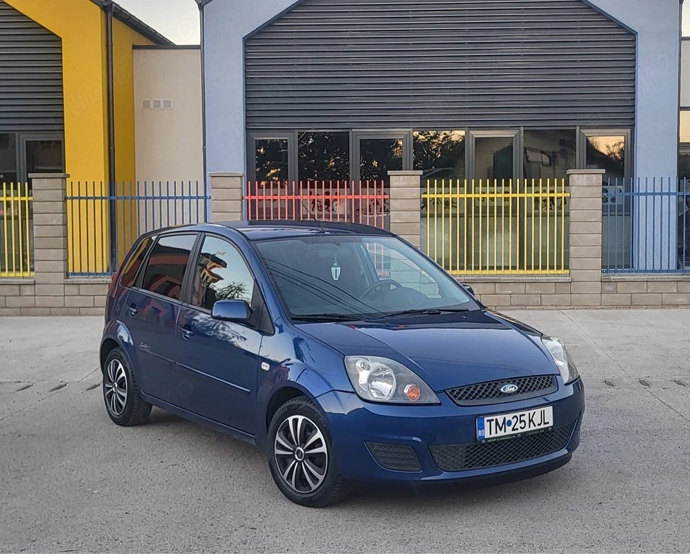 ford fiesta 1,4 benzina an 2008 unic propietar in tara toate taxele la zi fiscal pe loc 