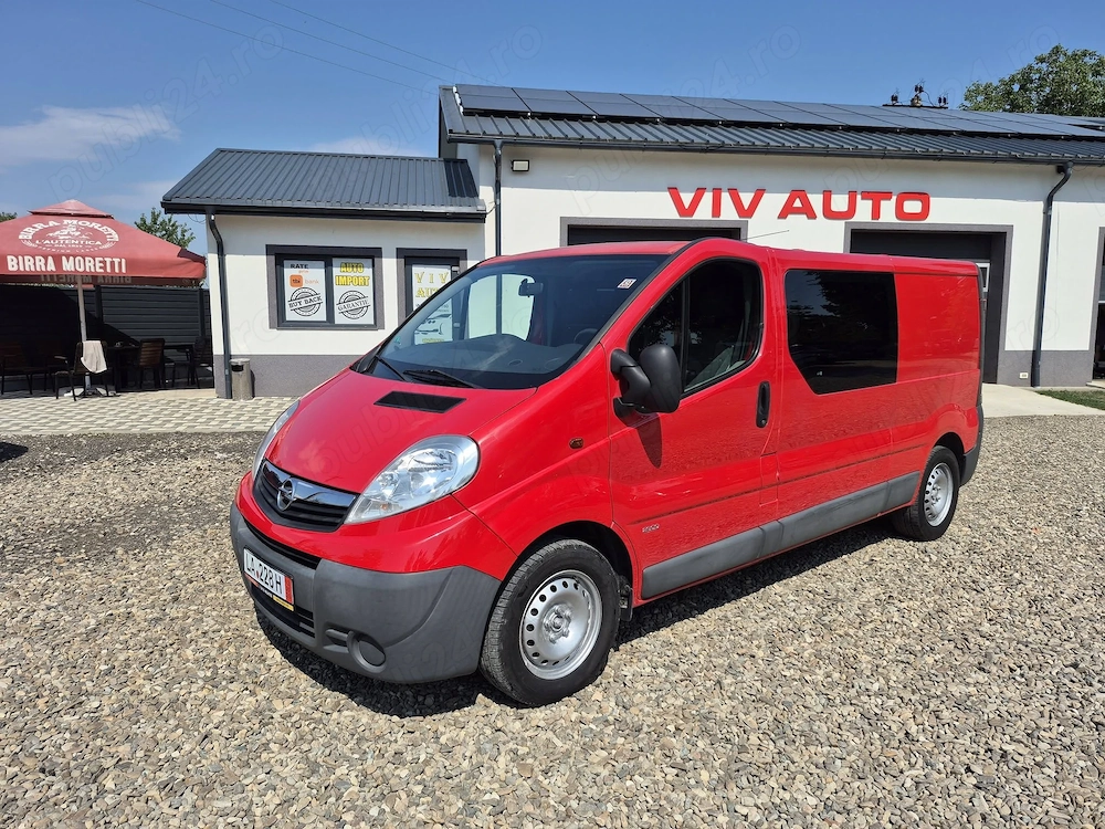 Opel Vivaro 6 Locuri