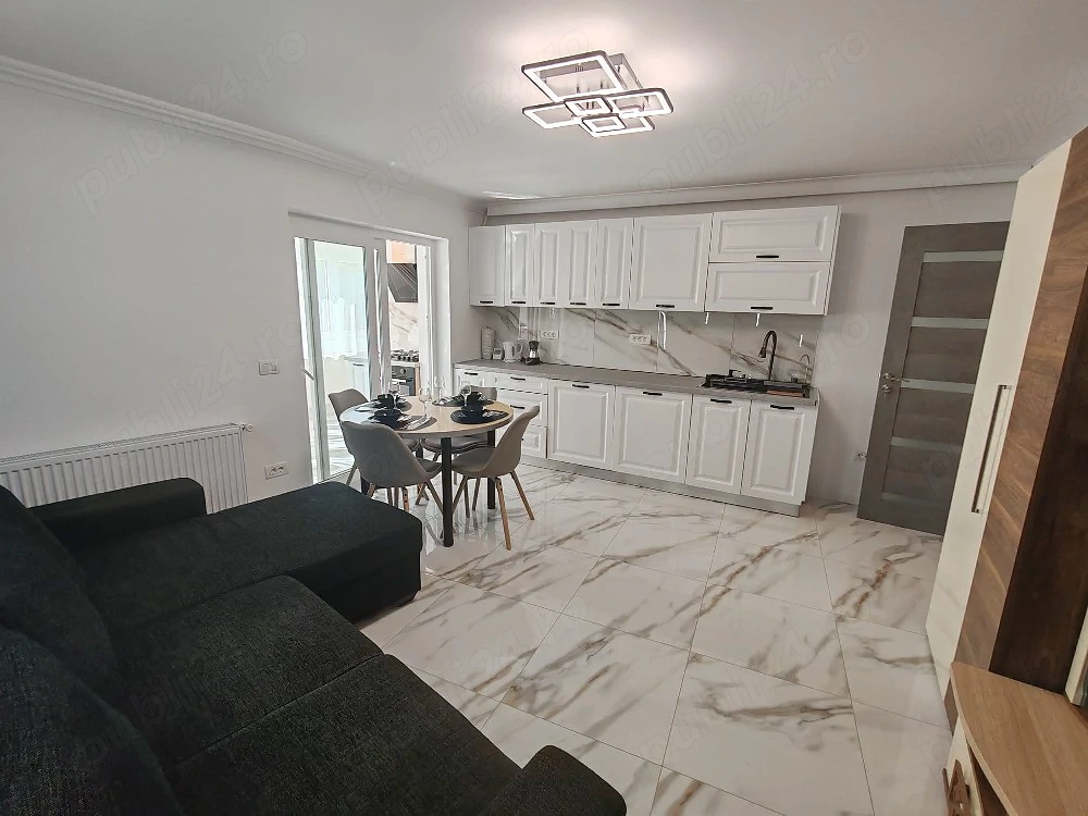 Inchiriez apartament 3 camere