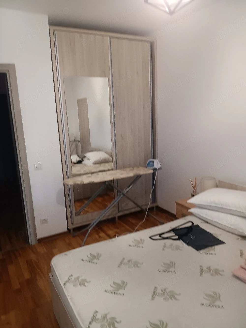Proprietar. Inchiriez apartament 3 camere.
