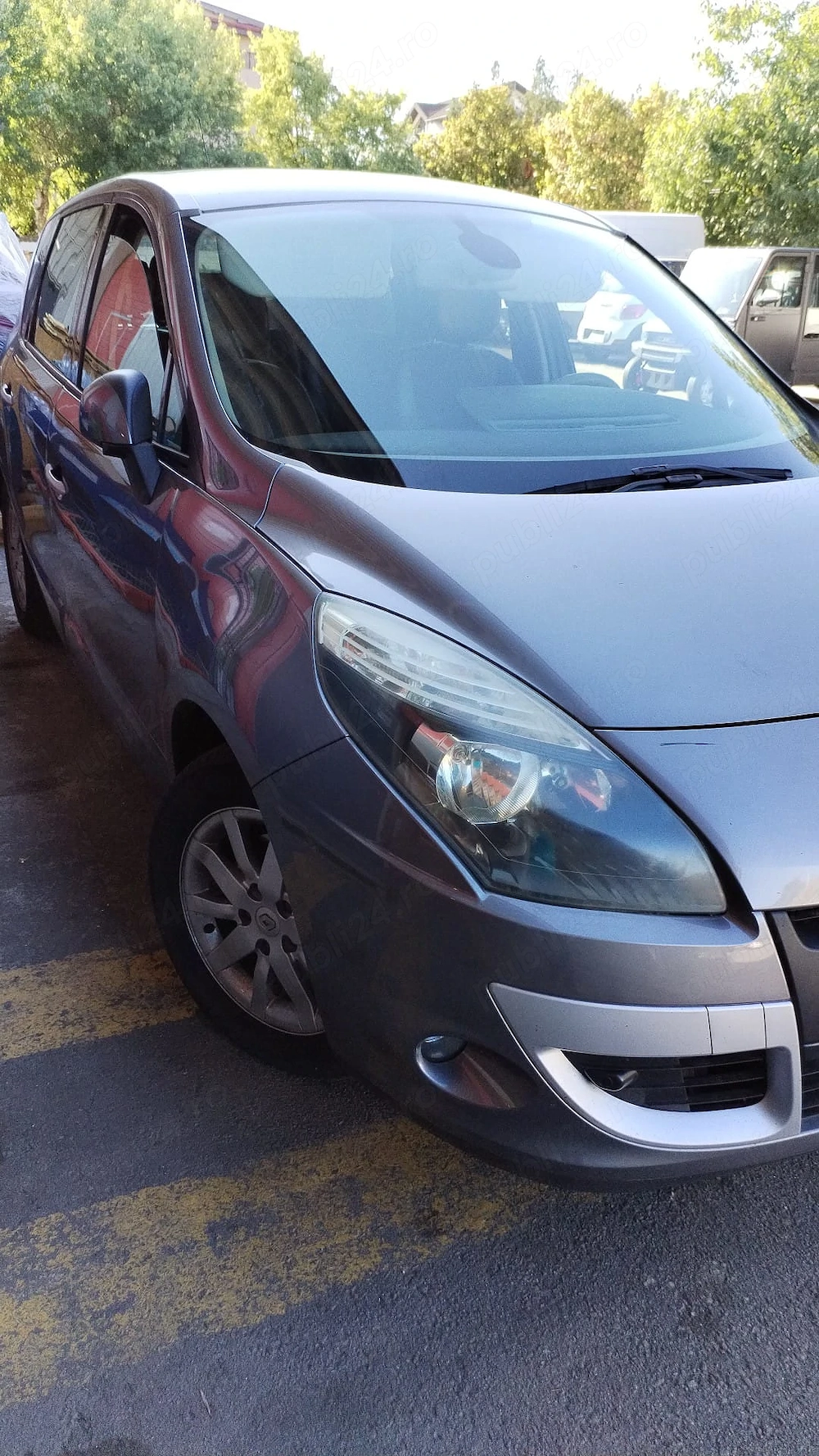 Vand Renault Scenic 2010 , 1.9 DCI , 5 locuri 
