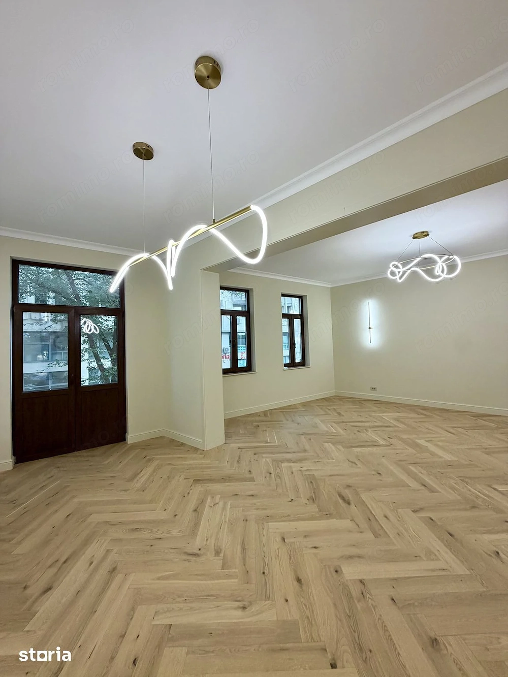 Apartament 4 camere Mihai Eminescu Piata Romana vila interbelica