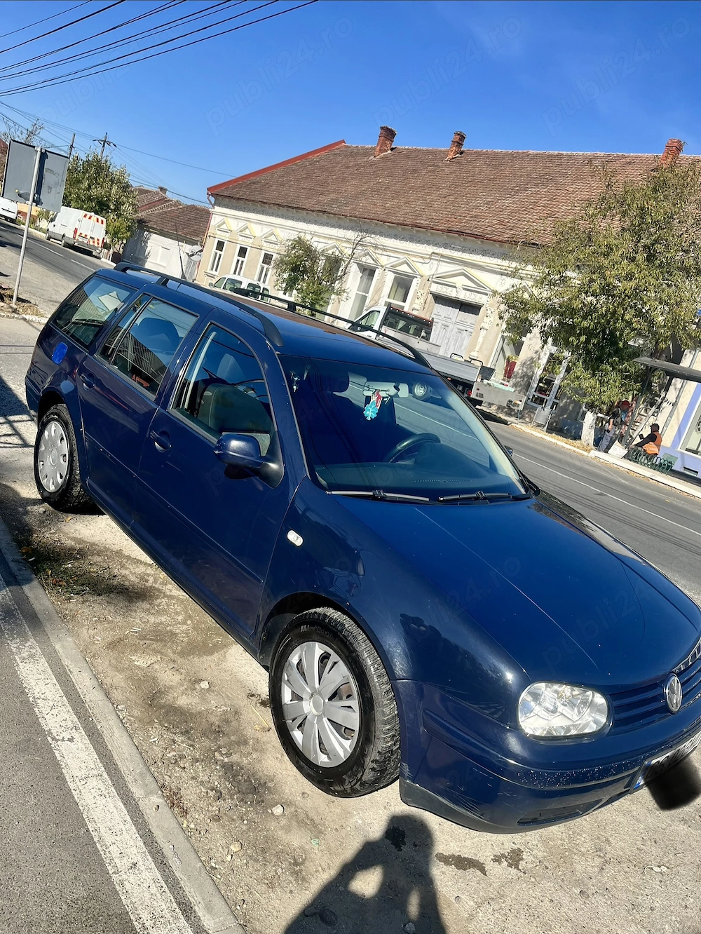 Vând Golf Volkswagen 