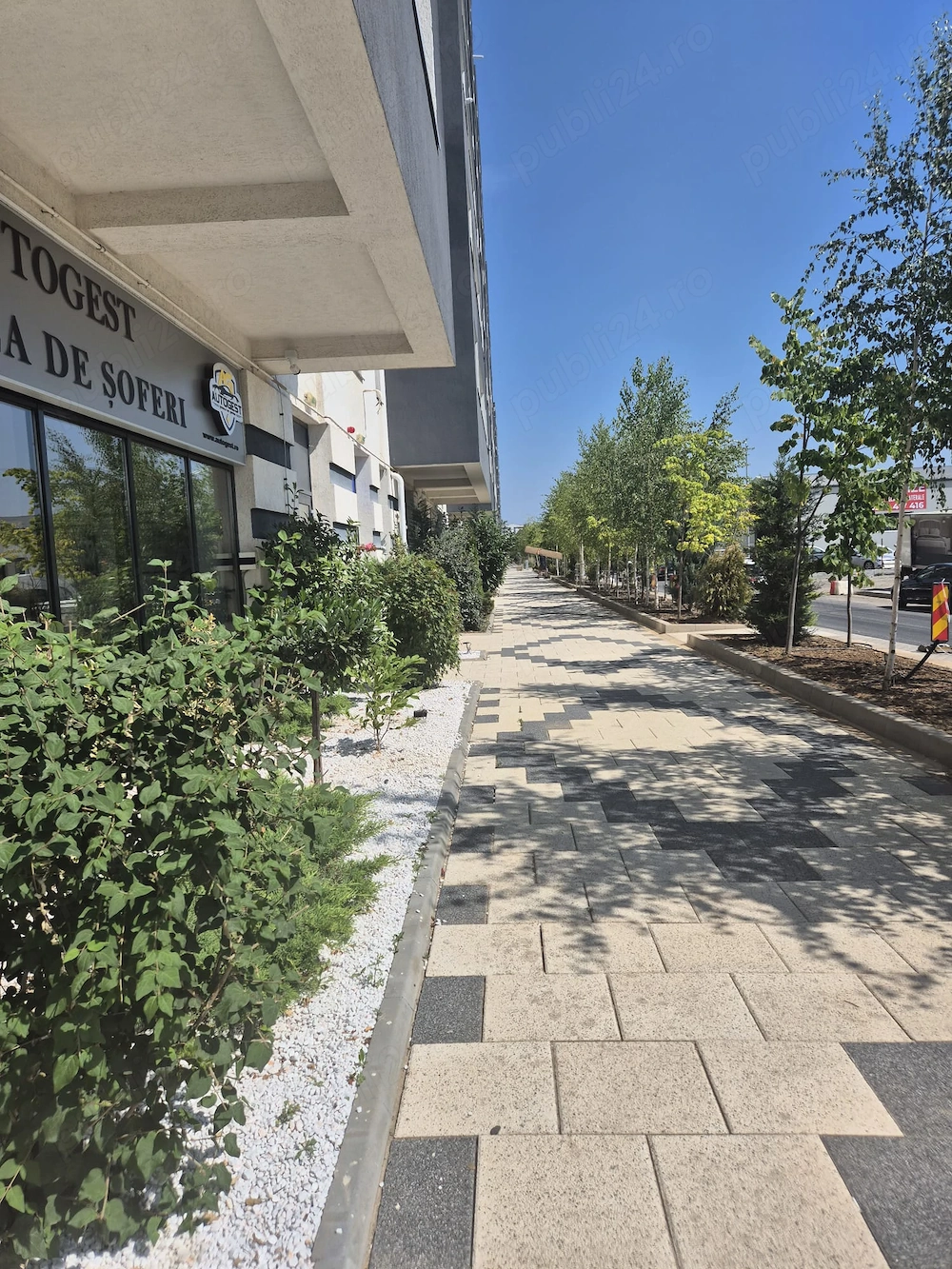 Spatiu comercial Bd Iuliu Maniu pentru vanzare inchiriere 