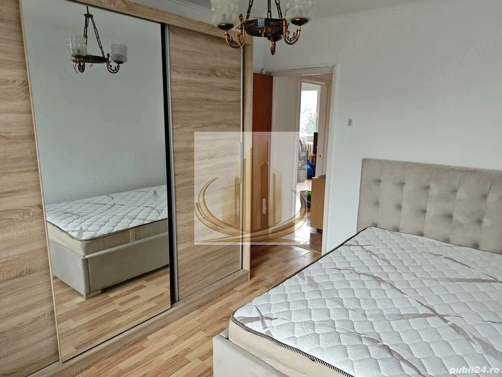Apartament 3 camere semidecomandat