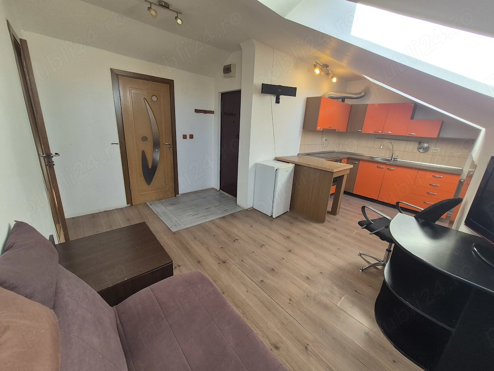 2 Cam-Take Ionescu-5 min Iulius Town-Mobilat-55 MP-52.000 Euro Negociabil !