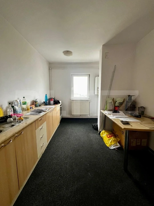 Apartament de vanzare, 3 camere, 65 mp, zona Piata Zorilor