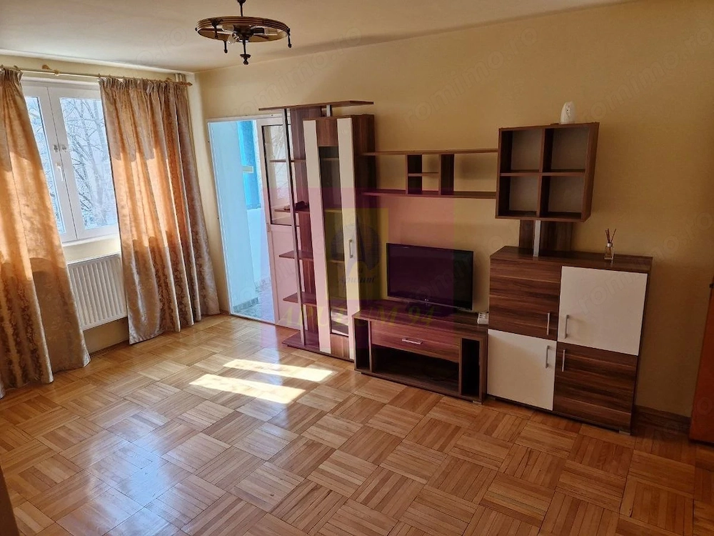 Vanzare apartament 4 camere la Titan, metrou bl. H