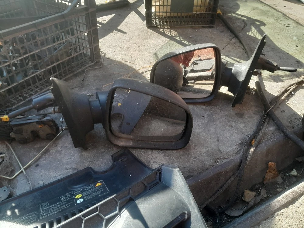 piese caroserie dacia logan 2