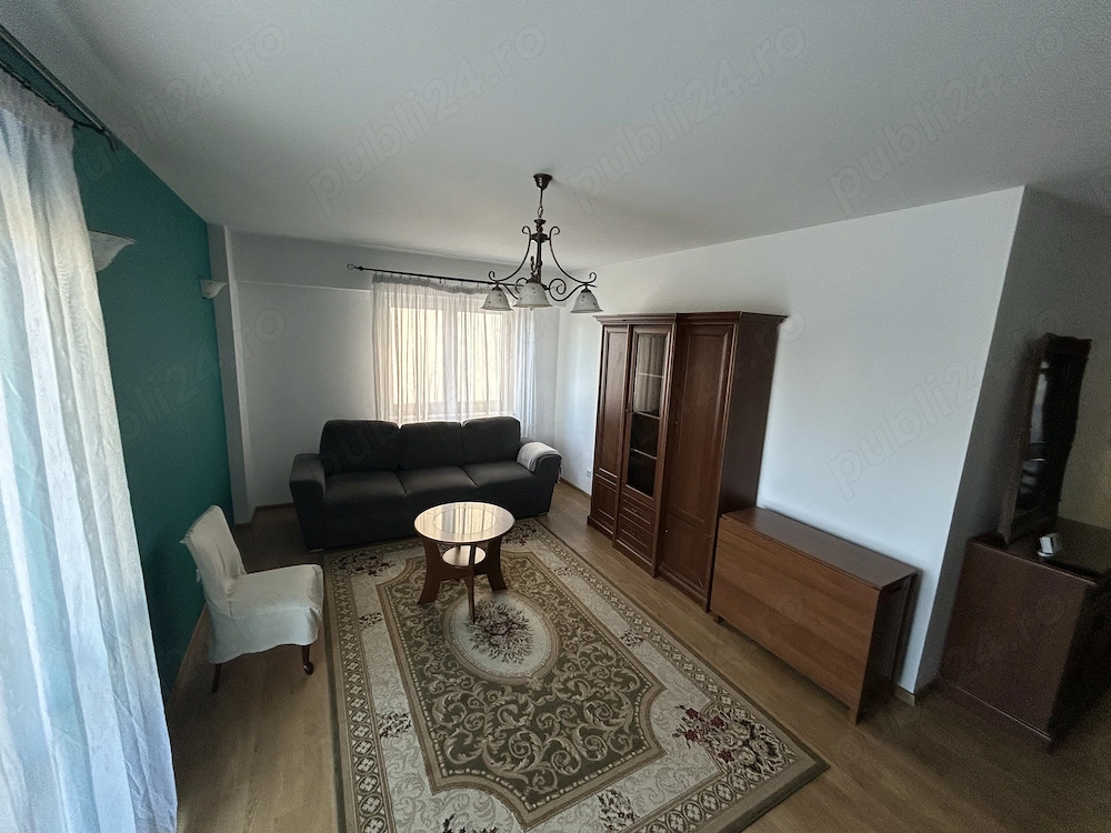 Închiriez apartament 3 camere Zamca
