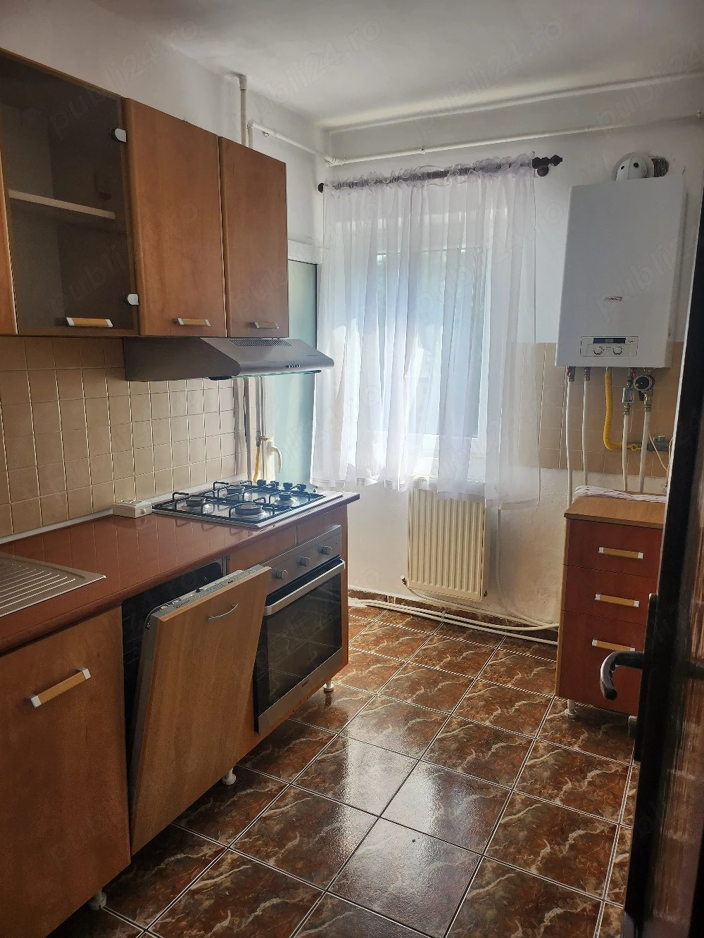 Vând apartament cu o cameră 