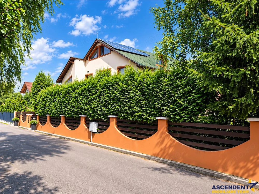 Vila cu 3 spatii de locuit independente, 385 mp utili, confort si natura, Brasov, Sacele