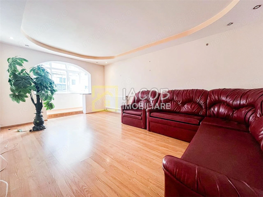 Apartament 3 camere decomandate | Etaj 1 | Str. Tudor Vladimirescu, Moinesti