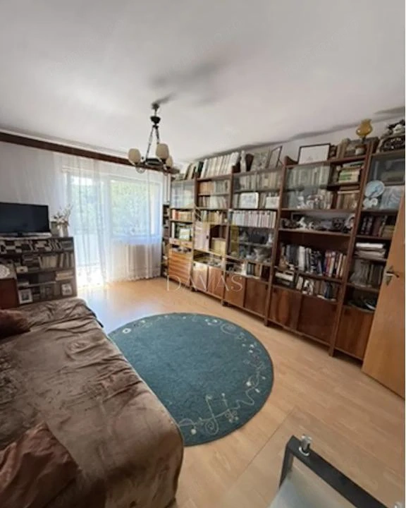 Apartament 3 camere decomandat + parcare inclusă in preț | Manastur