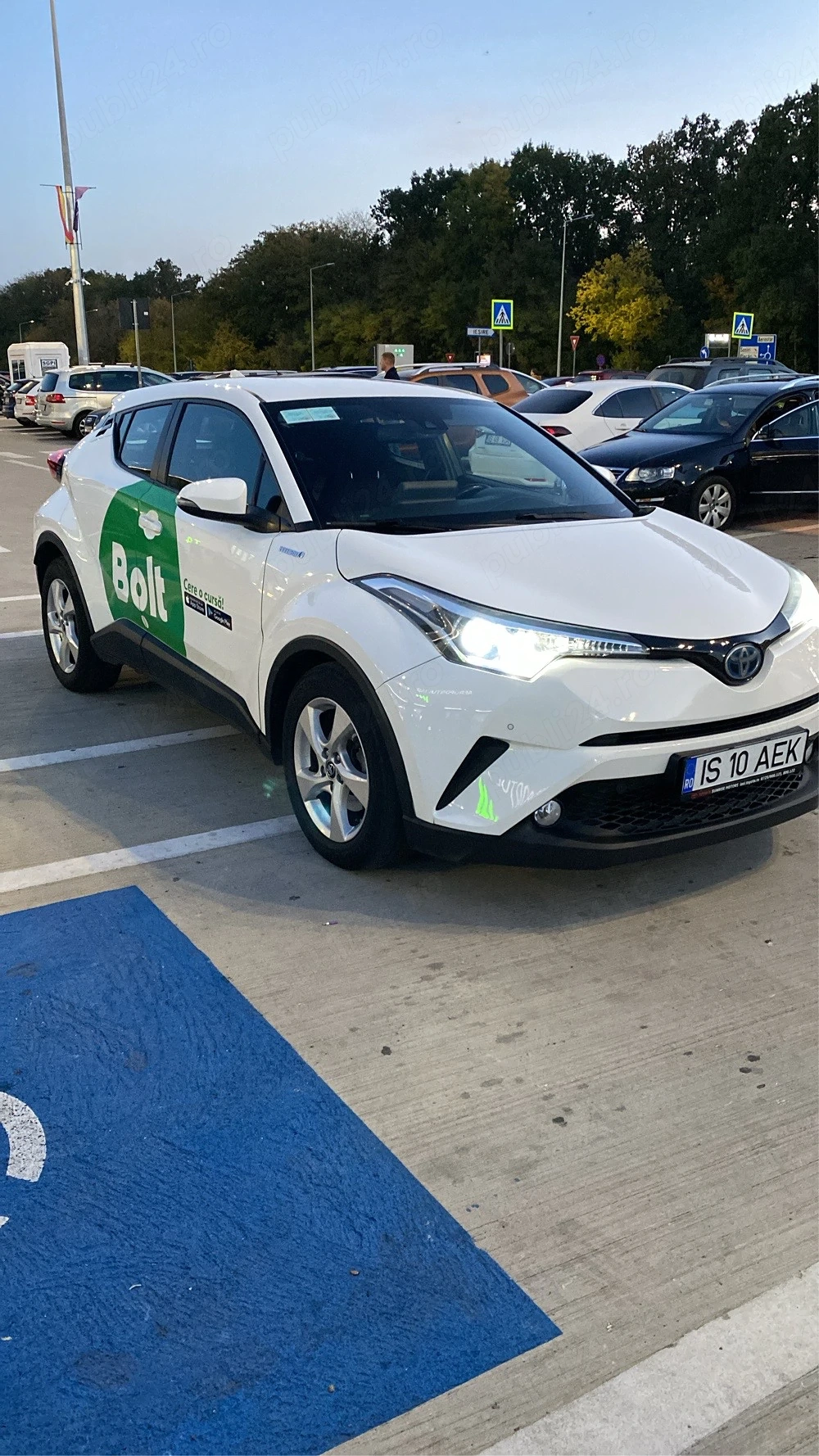 toyota chr 2019 