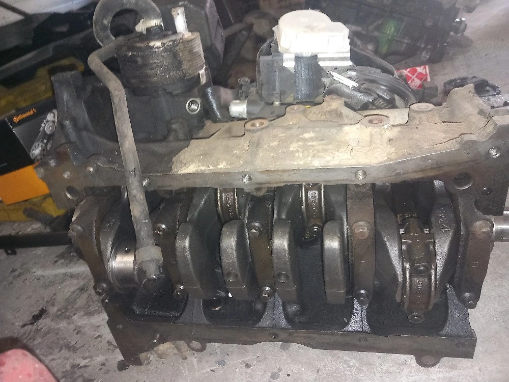bloc motor ambielat Nissan pathfinder/ navara 