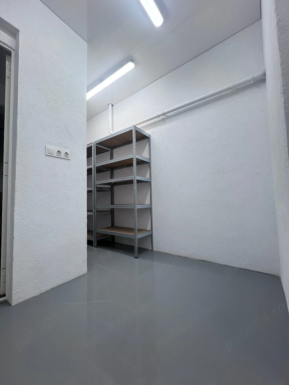 Boxa spatiu de depozitare | DIRECT PROPRIETAR