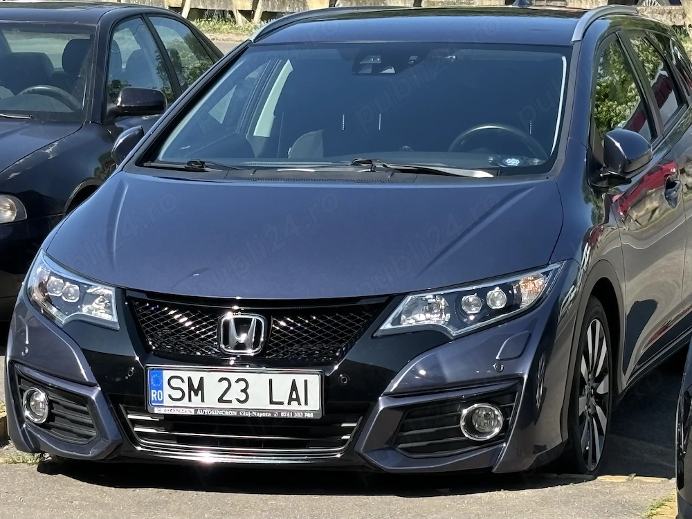 Vând Honda civic tourer lifstayl 1.8 A T