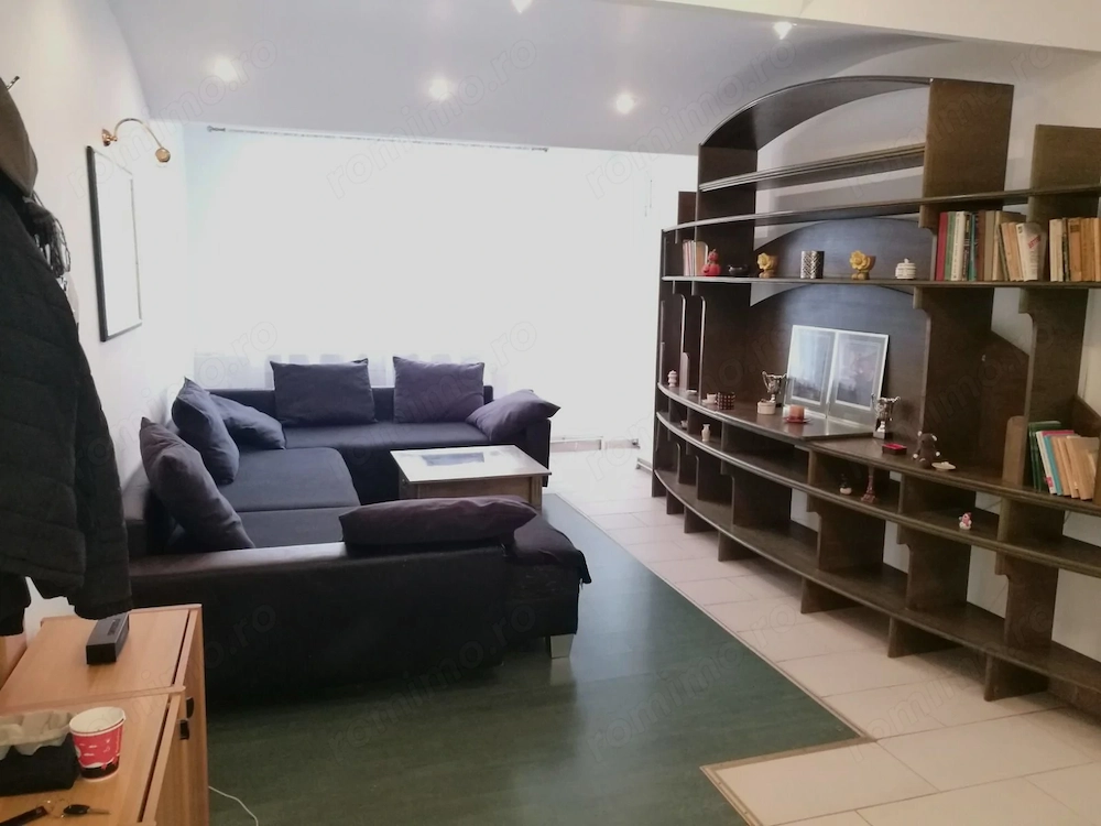 Apartament decomandat 2 camere Strand