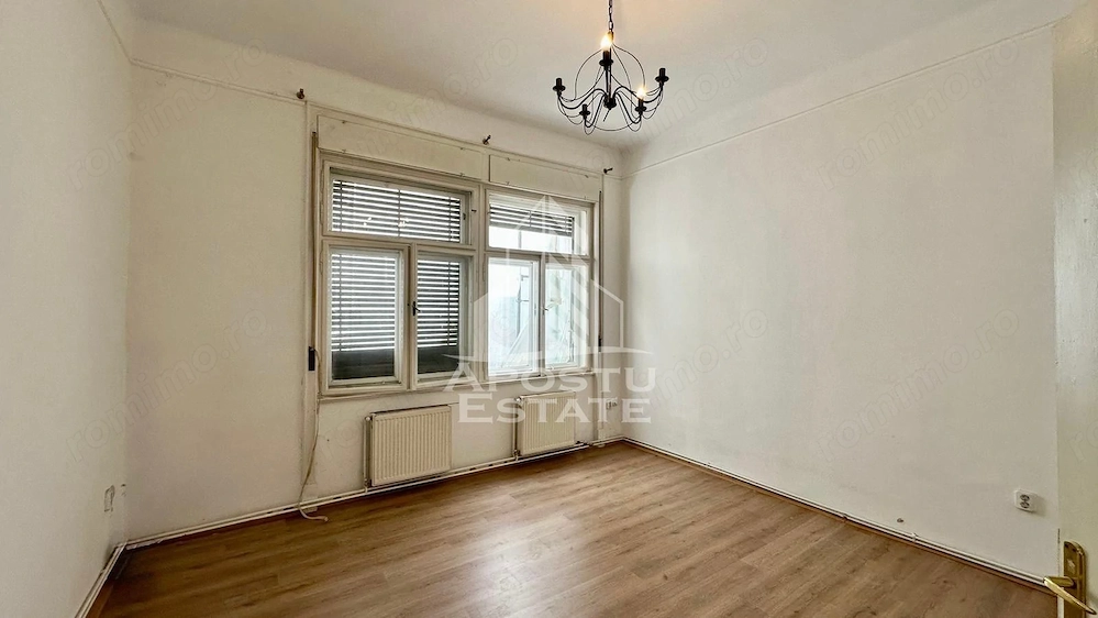 Apartament 2 camere si boxa de 15mp de vanzare, zona Elisabetin