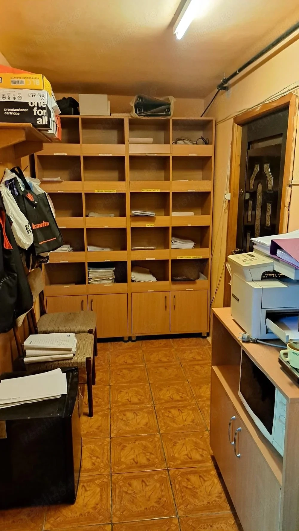 ap 2 camere foarte spatios, 65 mp utili, parter inalt, Steaua langa Shopping City plus boxa 25 mp