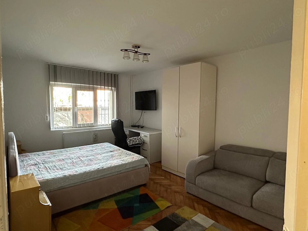 Proprietar inchiriez apartament 2 camere decomandate - Timisoara