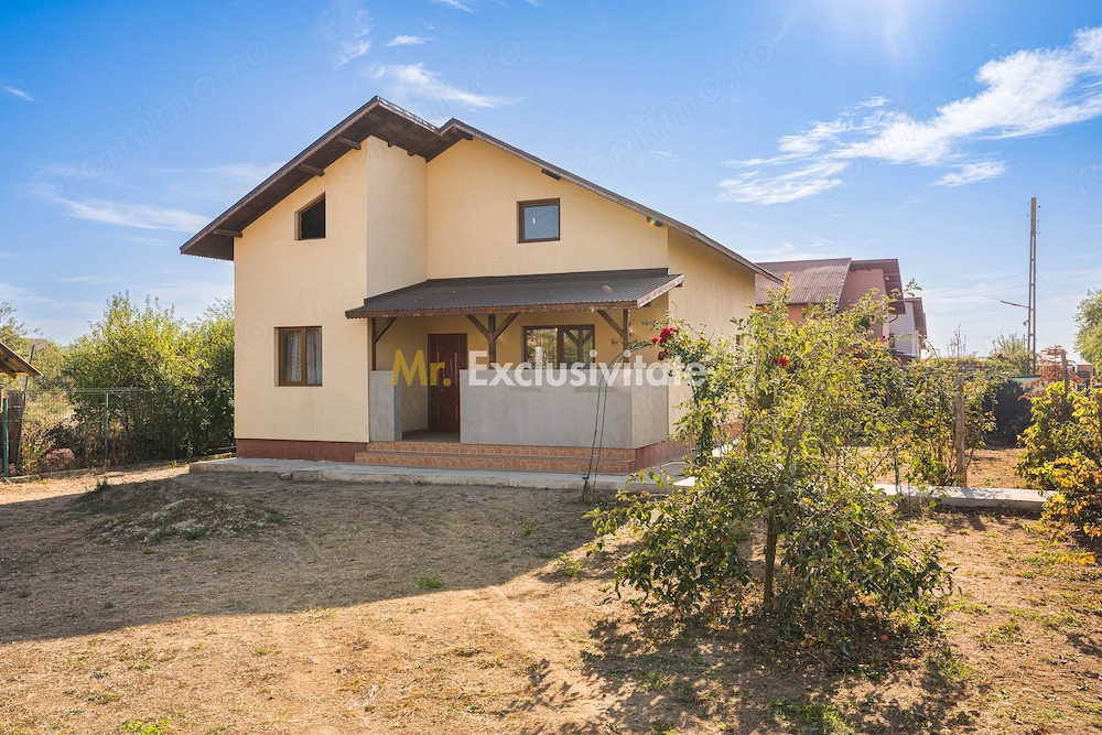 Casa Buturugeni de 3 camere plus mansarda