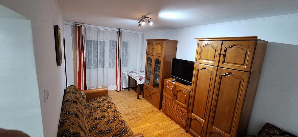 Închiriez garsonieră Micalaca